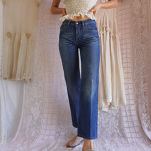 Load image into Gallery viewer, Late 90's Early 2000's Diesel Button Fly Jeans