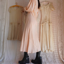 Load image into Gallery viewer, Vintage 1930's/40's Peach Rayon Dress