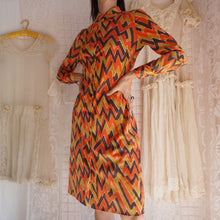 Load image into Gallery viewer, 1960's Vera Novelty Print Dress