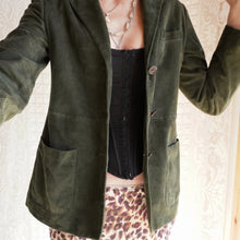 Load image into Gallery viewer, 1990's Moss Green Suede Jacket