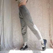 Load image into Gallery viewer, 1990's High Waisted Plaid Houndstooth Trousers