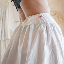 Load image into Gallery viewer, Antique Victorian Era Cotton Pantaloons