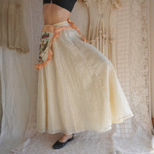 Load image into Gallery viewer, Vintage 1980's Cream Silk Maxi Skirt