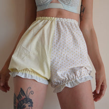 Load image into Gallery viewer, Handmade Cotton Plisse Bloomers