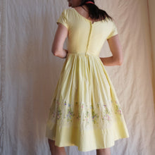 Load image into Gallery viewer, 1950's Pale Citrine Corset Dress