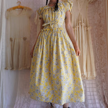 Load image into Gallery viewer, 1930&#39;s Cotton Folk Print Dress

