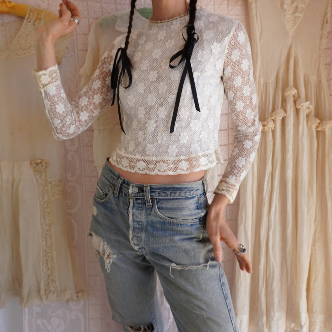 1960's Daisy Crochet Lace Blouse