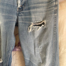 Load image into Gallery viewer, Distressed 1970&#39;s Levi&#39;s Elephant Bellbottoms
