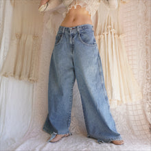 Load image into Gallery viewer, Distressed 1990&#39;s Wide Leg Jnco Jeans
