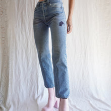 Load image into Gallery viewer, 1980&#39;s Faded Distressed Levi&#39;s 501&#39;s
