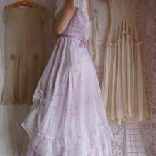 Load image into Gallery viewer, 1970&#39;s Lilac Garden Prairie Dress
